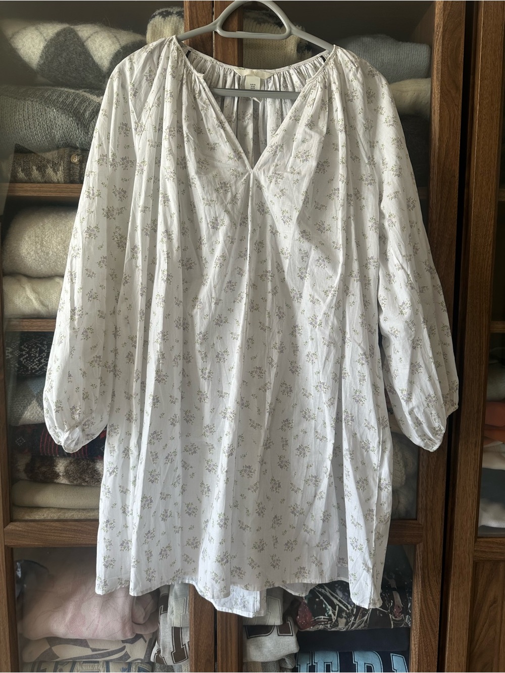 H&M White Floral Long-Sleeve Peasant Dress